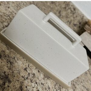 Threshold  Cream Butter Stonewear Dish